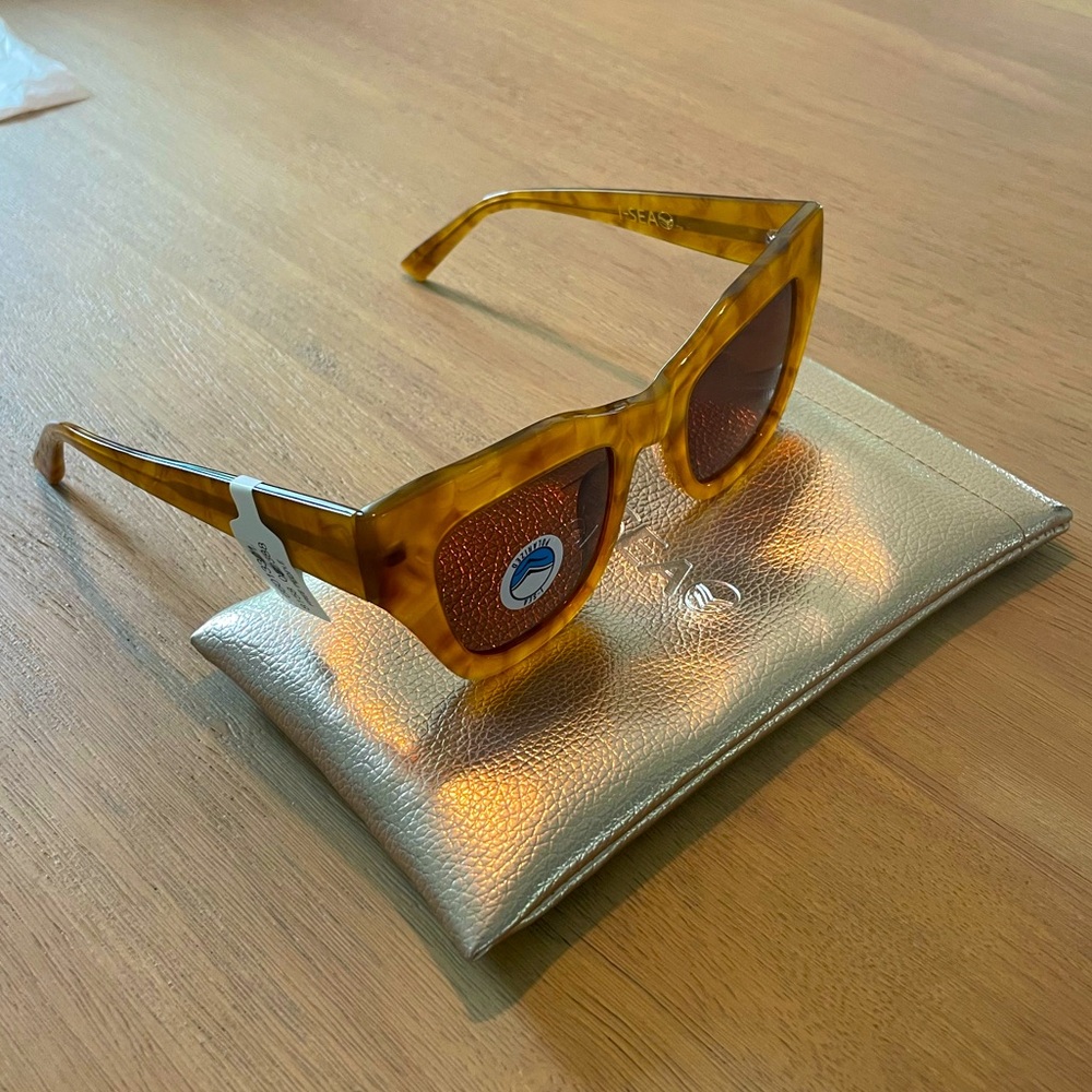 I-Sea from Free People Sunglasses - Decker Polarized